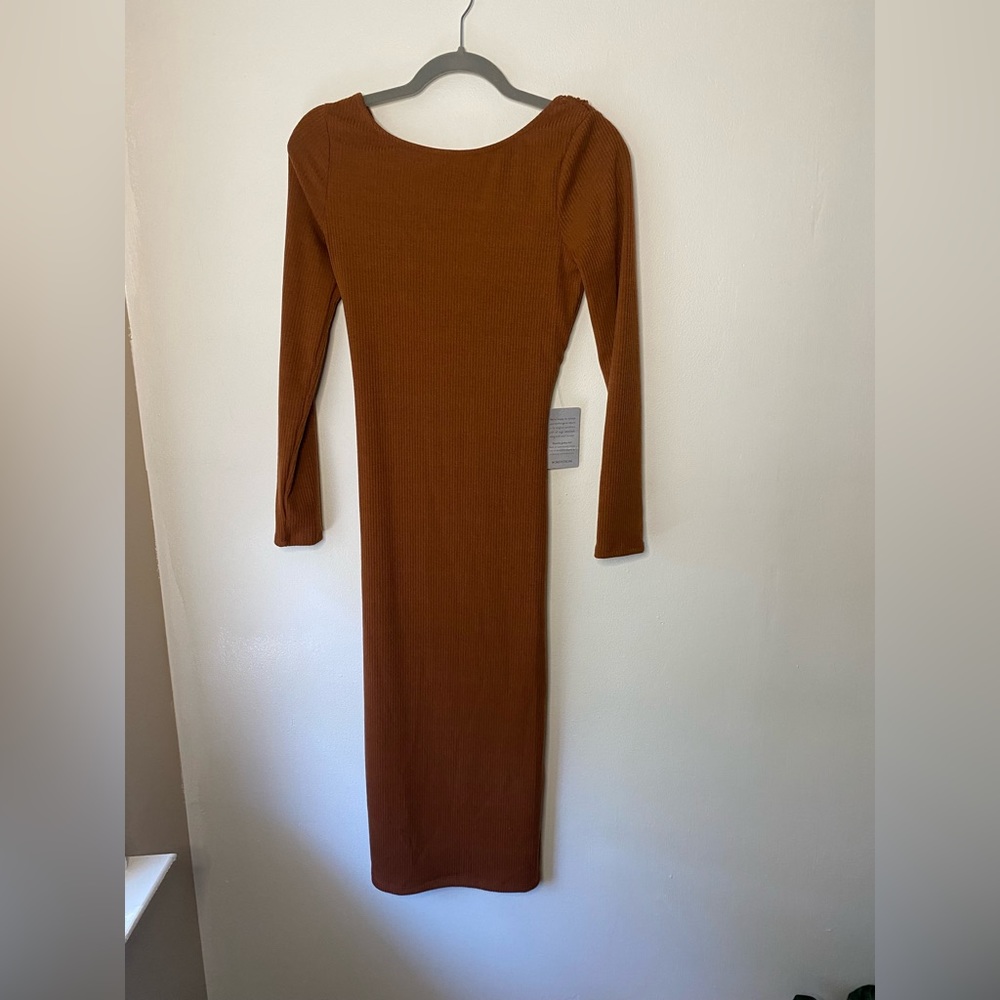 NWT ASTR the label Fall Midi Dress Size Medium
